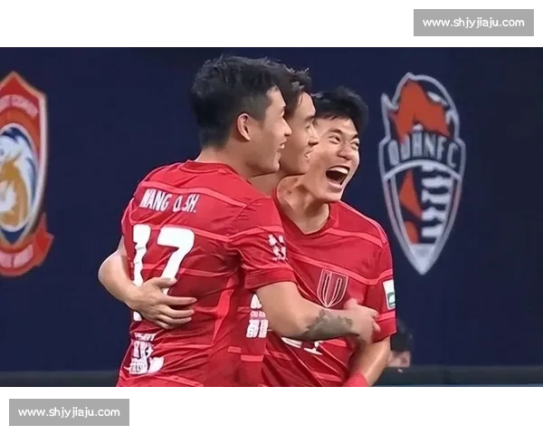 曼谷联主席卡乔恩亲赴成都督战亚冠附加赛,客场挑战成都蓉城剑指晋级 曼谷联主席卡乔恩亲赴成都督战亚冠附加赛,客场挑战成都蓉城剑指晋级