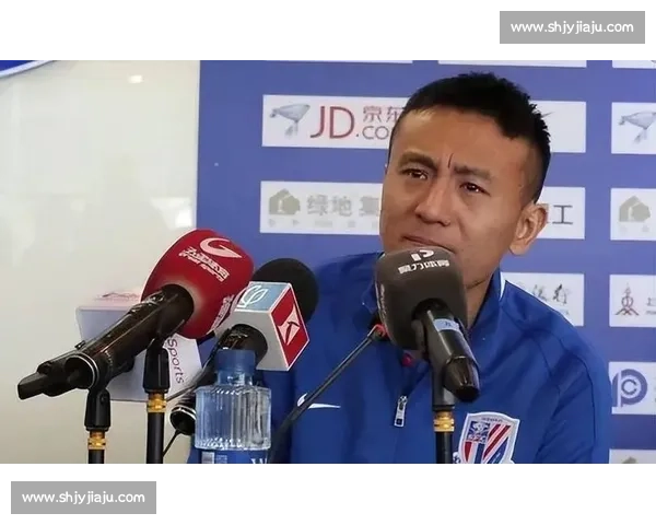 毛剑卿曝职业球员收入真相:多数月薪不过万,底层仅两三千 毛剑卿曝职业球员收入真相:多数月薪不过万,底层仅两三千