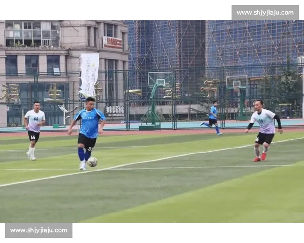 观山湖村超资格赛开赛,教育局队 21 首胜开门红