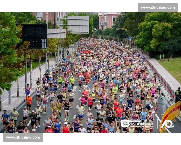 贾俄仁加获季军,上海 10 公里精英赛十周年开跑